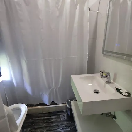 Livia Hotel