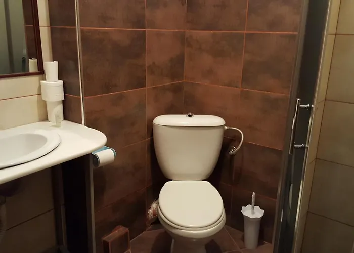 Livia Szálloda Tirana