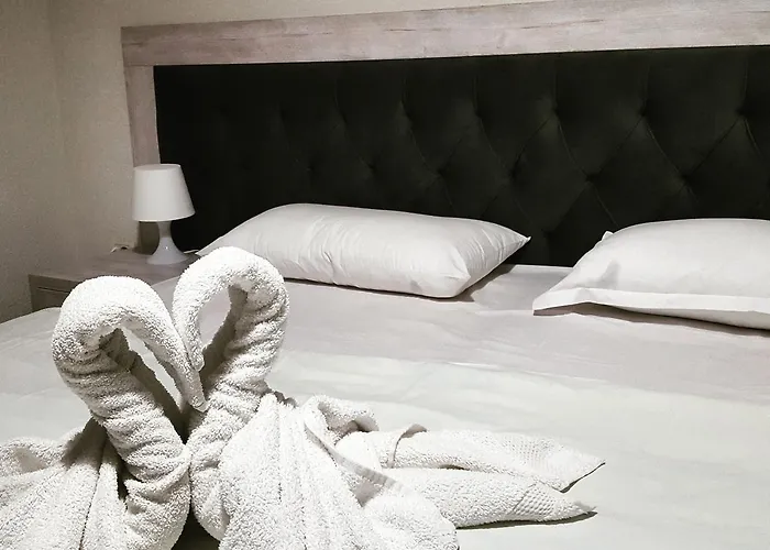 Livia 3* Tirana