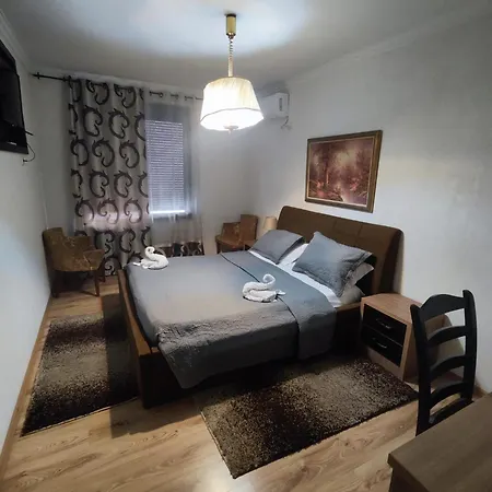 Ξενοδοχείο Livia