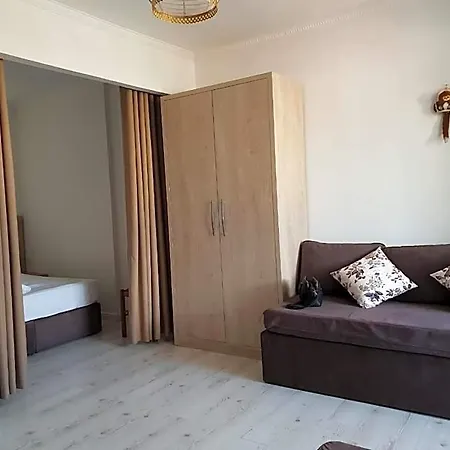 Hotel Livia Tirana