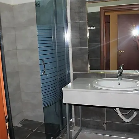 Hotel Livia Tirana