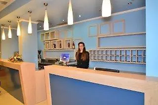 Livia 3* Тирана