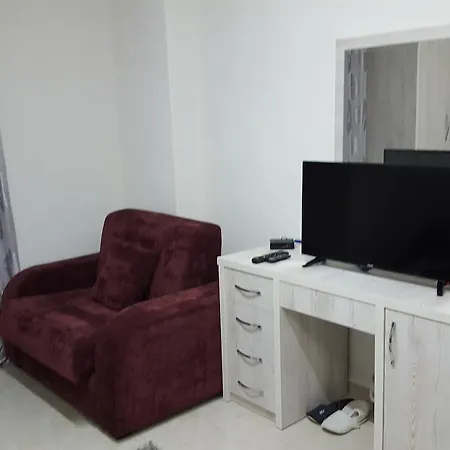 Livia 3* Tirana